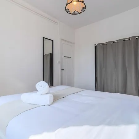 Appartement -two Bedroom La Madeleine (Nord)