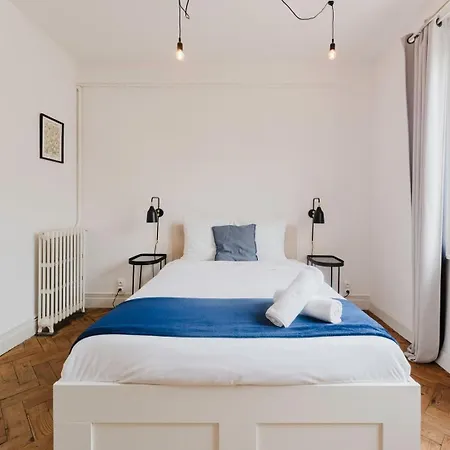 Lägenhet -two Bedroom La Madeleine (Nord)